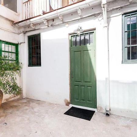 Casita Artista En Bello Edificio Barrio Ruzafa Valencia Exterior photo